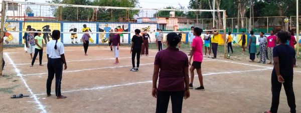 ग्रीष्मकालीन खेल प्रशिक्षण शिविर, बढ़-चढक़र हिस्सा ले रहे बच्चे