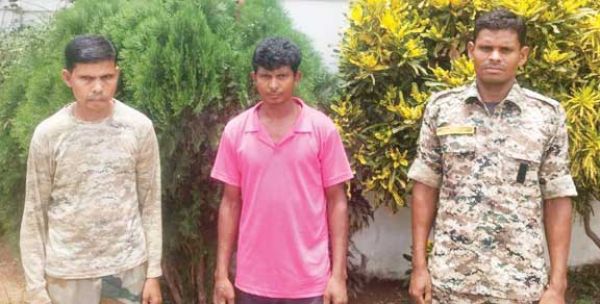 टीआई की गाड़ी को उड़ाने विस्फोट करने वाला नक्सली गिरफ्तार