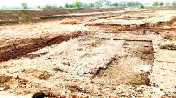 तालाब की खुदाई जेसीबी से  नोटिस भेजा गया है- सीईओ