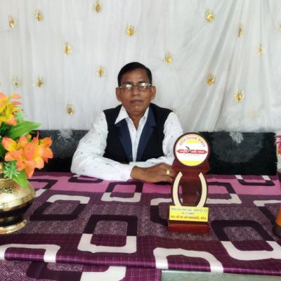  कवि कुलदीप सिन्हा सम्मानित