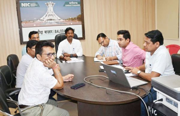 मतगणना ड्यूटी में लगे कर्मचारियों के पहले चरण का रेण्डमाइजेशन