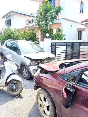 कार ने कई गाडिय़ों को मारी ठोकर