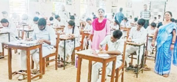 डीएलएड की वार्षिक परीक्षा का डाइट प्राचार्य ने किया निरीक्षण