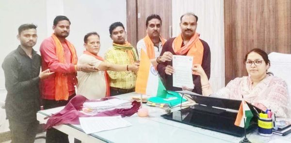 विहिप ने राज्यपाल व सीएम के नाम सौंपा ज्ञापन