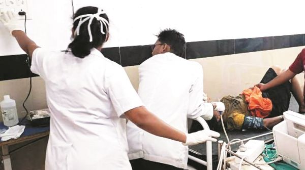 युवती ने महानदी में लगाई छलांग, अस्पताल में भर्ती