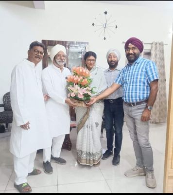 पूर्व विधायक होरा ने ज्योत्सना महंत को जीत की दी बधाई