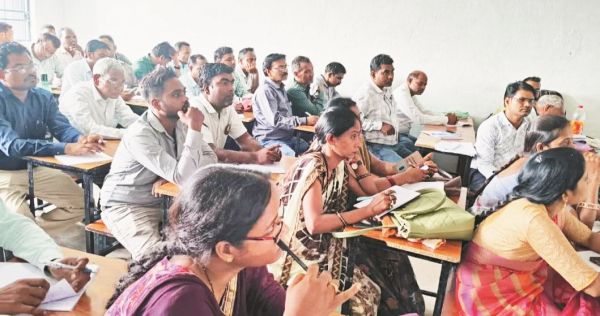 एफएलएन प्रशिक्षण: सोचना व तर्क करना कौशल विकसित करना सिखाया