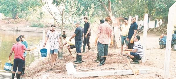 सहयोग संस्था द्वारा वृक्षारोपण
