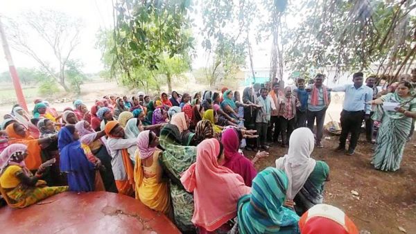 मनरेगा श्रमिकों ने लिया जल संरक्षण का संकल्प