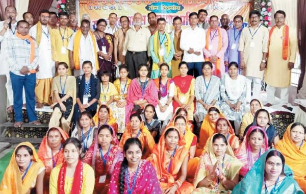 आदर्श समाज की रचना के लिए जीवन में अध्यात्म का होना आवश्यक-गौकरण