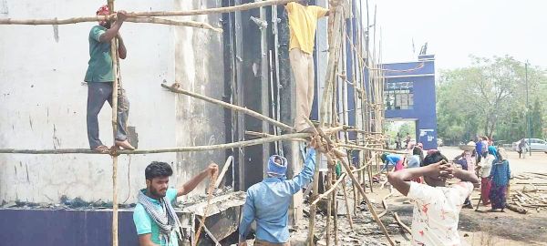 कलेक्टरेट बिल्डिंग के रेनोवेशन में  तेजी लाने के निर्देश