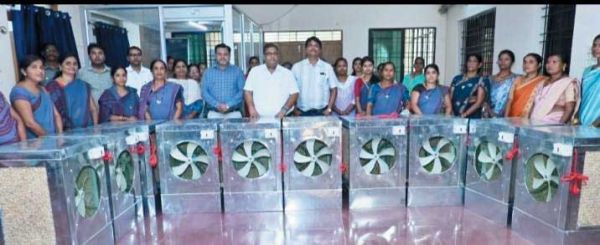 जन सहयोग से आंगनबाड़ी केन्द्रों के लिए मिले 20 कूलर