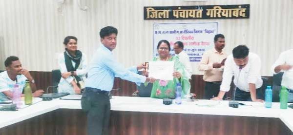 राष्ट्रीय ग्रामीण आजीविका मिशन अंतर्गत 2 दिनी उन्मुखीकरण कार्यशाला