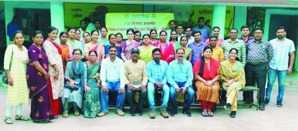 बुनियादी साक्षरता पर शिक्षकों का प्रशिक्षण