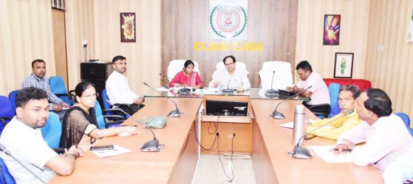 नए कानूनों से जागरूक कराने निर्देश