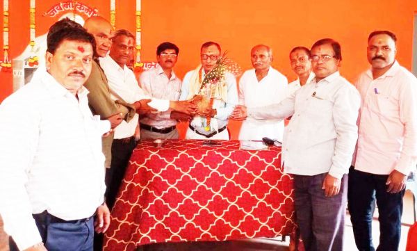 साकेत साहित्य परिषद की मासिक बैठक व काव्य गोष्ठी