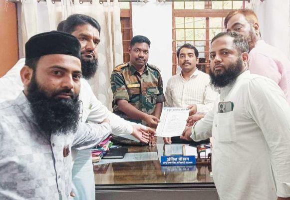 केशकाल अंजुमन इस्लामिया कमेटी ने सौंपा ज्ञापन