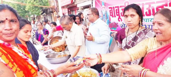 कबीर साहब प्राकट्य दिवस पर बाबूजी फाउंडेशन ने किया भंडारा