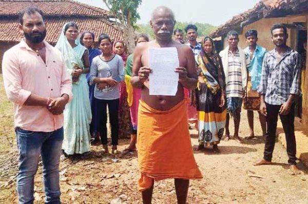 मनरेगा में जेसीबी से अधूरा काम, आंदोलन की चेतावनी