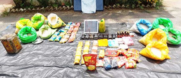 जंगल में मिला नक्सलियों का सुरंग, गड्ढे में छुपा कर रखा राशन बरामद