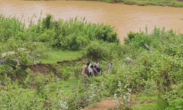नारंगी नदी पुल के नीचे मिली युवक की लाश