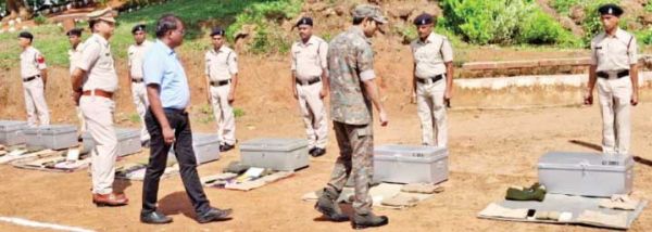 बेहतर पुलिसिंग के निर्देश, जवानों की सुनी समस्याएं