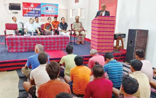 नए कानून की  दी जानकारी