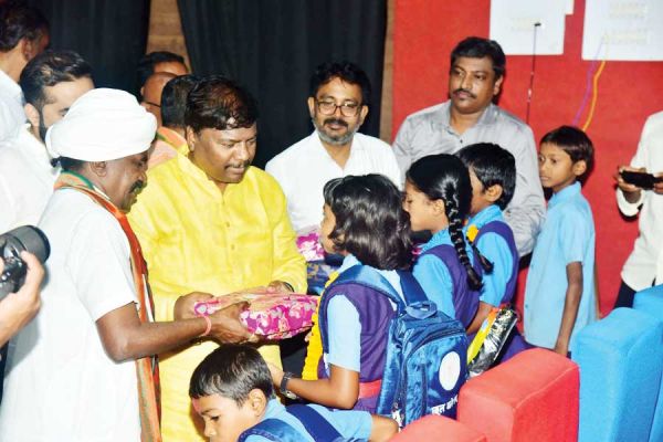 जिले के अंतिम छोर के गांवों के बच्चों को भी शिक्षा से जोड़ा जाएगा-  केदार