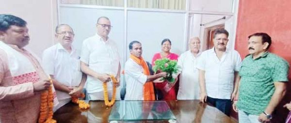 नगर के विकास के लिए नहीं होगी बजट की कमी- कृष्ण कुमार राय