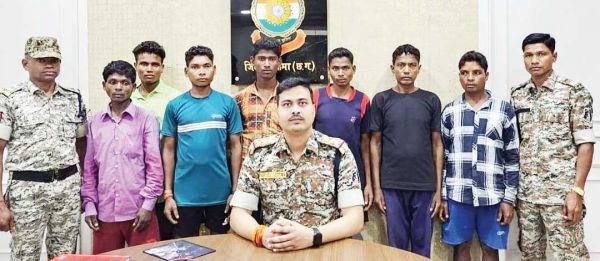 7 नक्सली गिरफ्तार, विस्फोटक बरामद