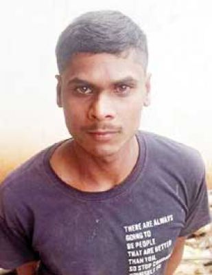  महुआ शराब संग आरोपी बंदी