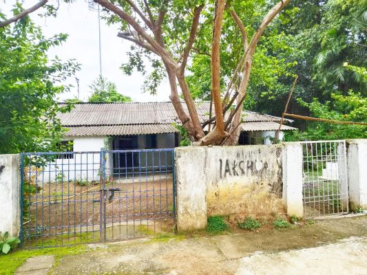 वनकर्मियों के आवासों का हाल-बेहाल, बरसों से न मरम्मत न रंगाई-पोताई