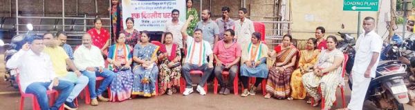बिजली कटौती और  दाम में बढ़ोतरी के विरोध में कांग्रेस का प्रदर्शन