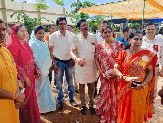 शिक्षक बच्चों की पढ़ाई में  ज्यादा ध्यान देवें-विधायक
