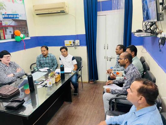 नेत्र चिकित्सकों की बैठक में बीएमओ ने सौंपी जिम्मेदारी