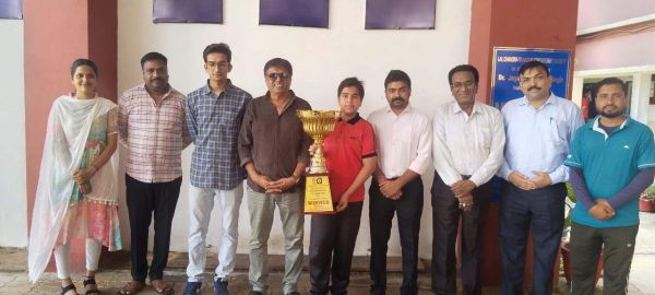 सालिक ने शतरंज महा मुकाबले में लहराया परचम