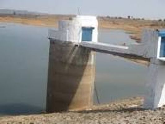 बलौदाबाजार : 26 जलाशयों में 25 में10 फीसदी ही पानी