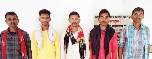 एक लाख के ईनामी सहित 5 नक्सली गिरफ्तार