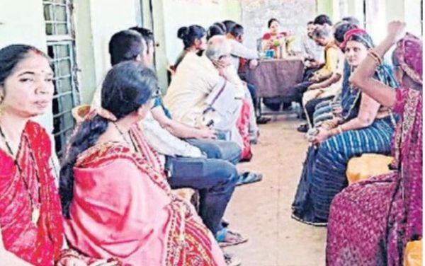 सिंघौरी स्कूल में हुई एसएमसी की मासिक बैठक