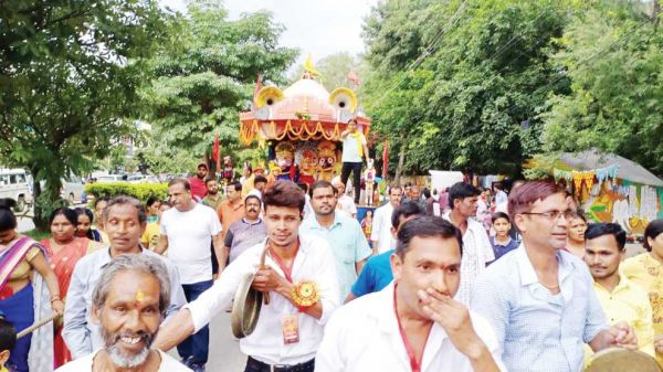 मौसी के घर से वापस लौटे महाप्रभु जगन्नाथ