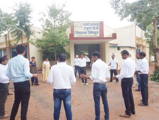 पाँच दिन और बीस घण्टे की मेहनत से बना विद्यालय का विजन