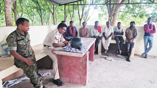 बीमारी से तंग प्रधान अध्यापक ने की खुदकुशी, बाप-बेटे दोनों का चल रहा था उपचार