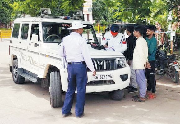 133 वाहन चालकों पर जुर्माना