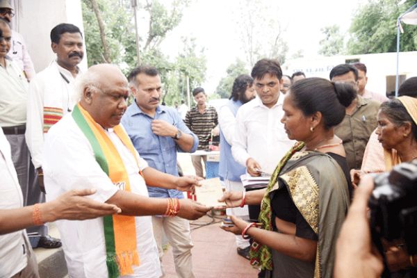 जनसमस्या निवारण शिविर कुन्नी में डेढ़ करोड़ का मुआवजा वितरण, ग्रामीणों में उत्साह