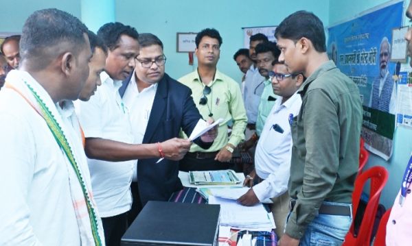 जिला स्तरीय जनसमस्या निवारण शिविर, 249 आवेदन मिले