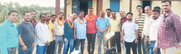 प्रवीण निशी बने मनेंद्रगढ़ पत्रकार संघ के अध्यक्ष