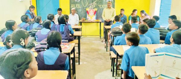 विद्यार्थियों में वैज्ञानिक सोच उत्पन्न करें शिक्षक-मनोज