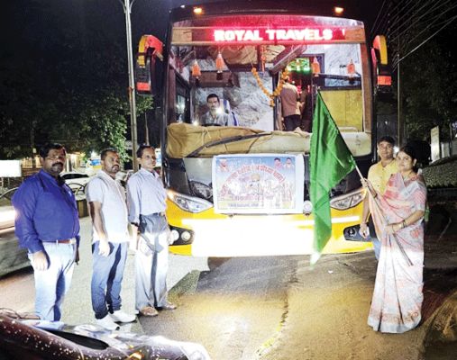 रामलला दर्शन के लिए श्रद्धालुओं का जत्था रवाना
