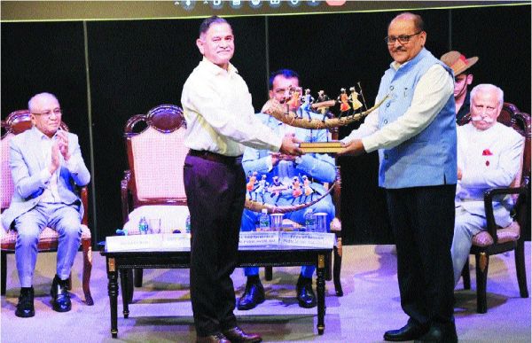 बीजापुर में सैनिक स्कूल खोलने थल सेना प्रमुख ने प्रस्ताव मांगा