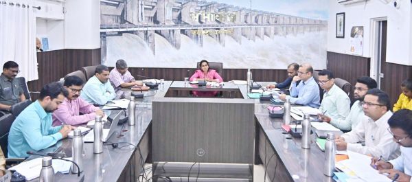 राजस्व अफसर पूर्व में कार्ययोजना बनाकर करें काम